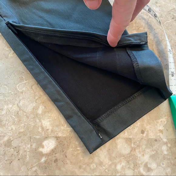 NWT Zara high rise faux leather black leggings size medium - Picture 4 of 8